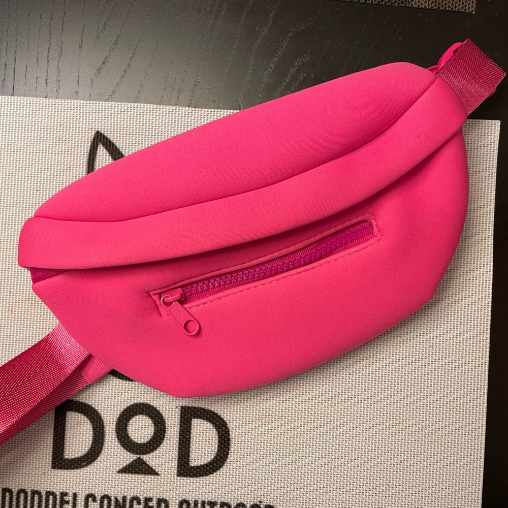 Dagne Dover Neoprene Ace Fanny Belt Bag